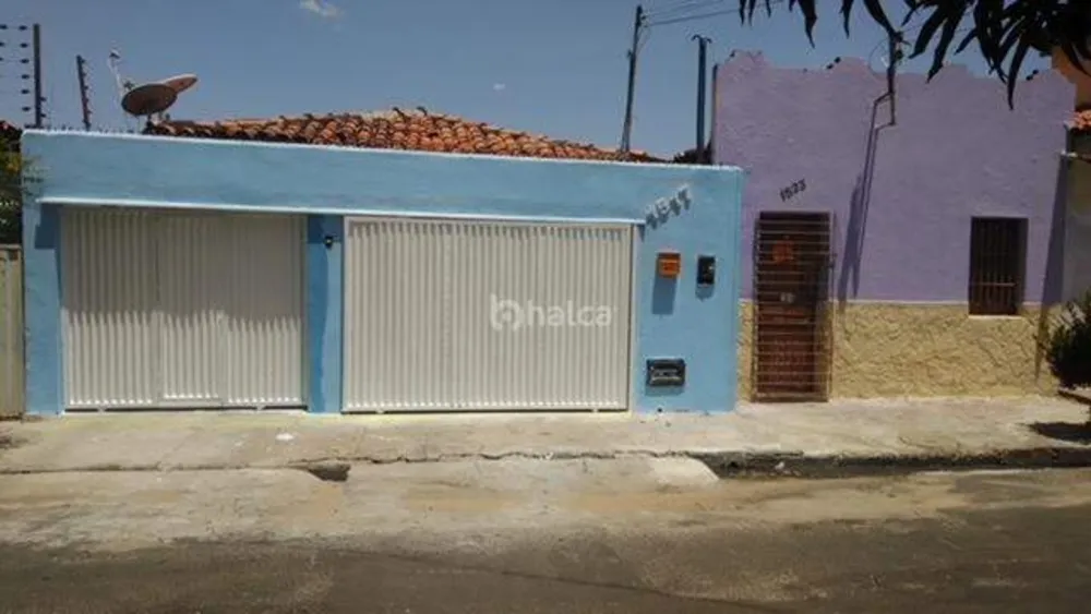 Casa, 5 quartos, 228 m² - Foto 1