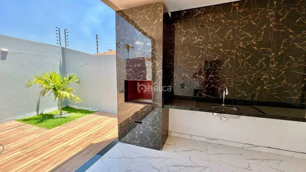 Casa, 3 quartos, 198 m² - Foto 2