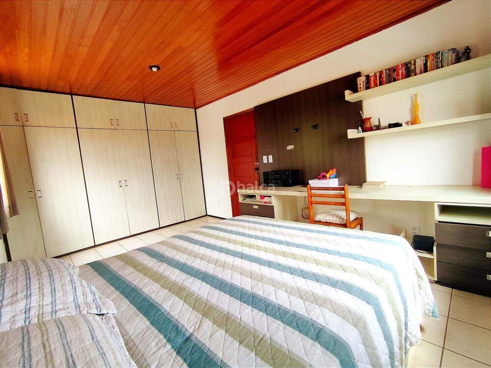 Casa à venda com 4 quartos, 454m² - Foto 8