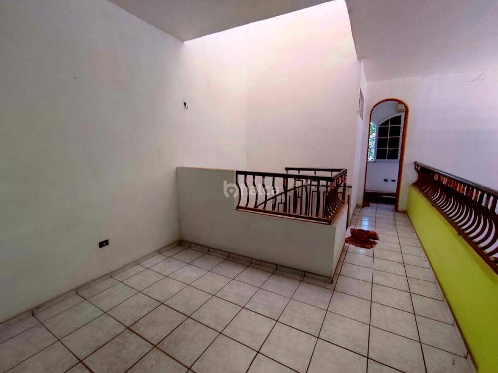 Prédio Inteiro à venda com 2 quartos, 204m² - Foto 1