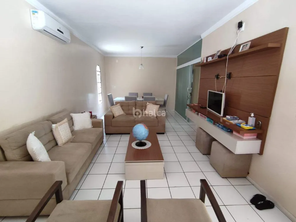 Casa, 4 quartos, 286 m² - Foto 4