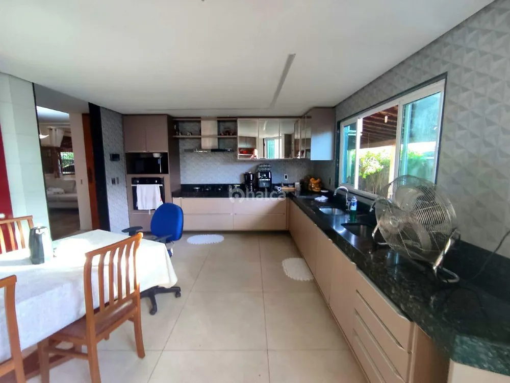 Casa, 4 quartos, 187 m² - Foto 4