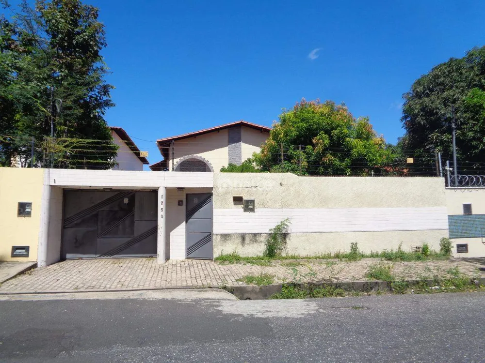 Casa, 4 quartos, 322 m² - Foto 1