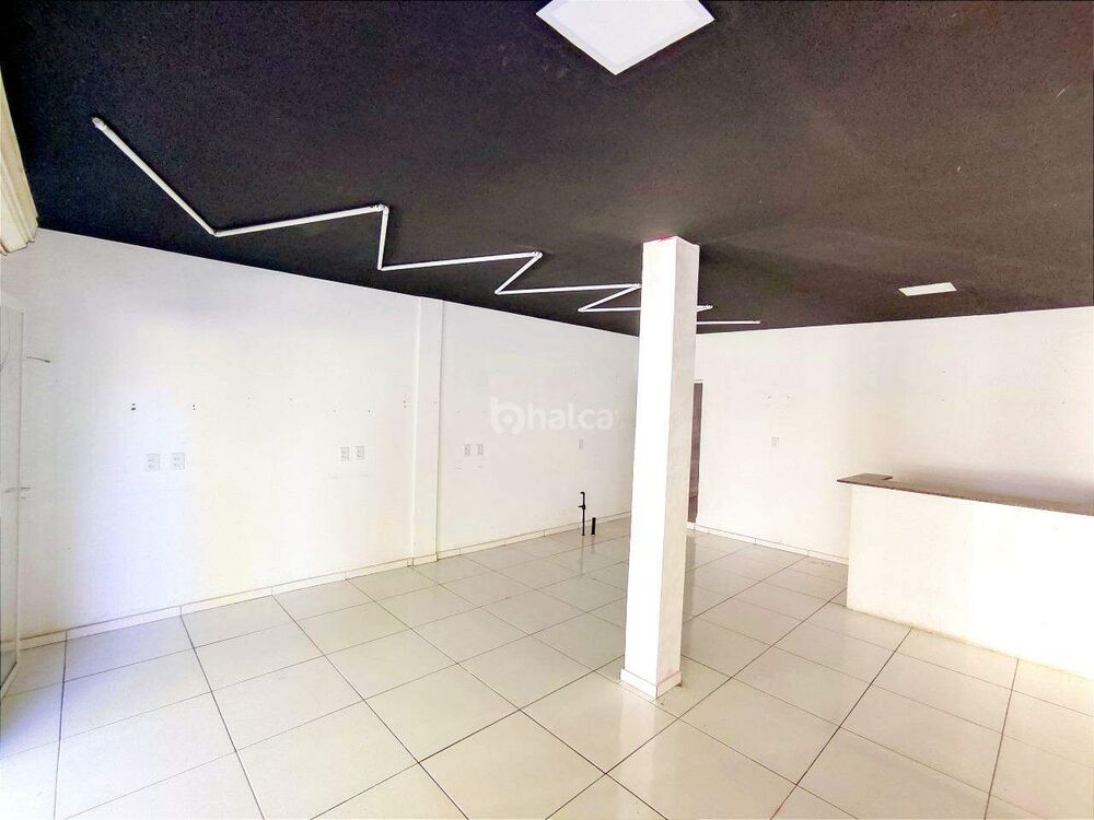 Loja-Salão para alugar com 1 quarto, 30m² - Foto 2