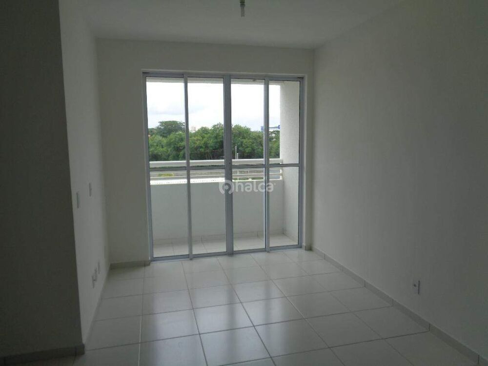 Apartamento à venda com 2 quartos, 60m² - Foto 3