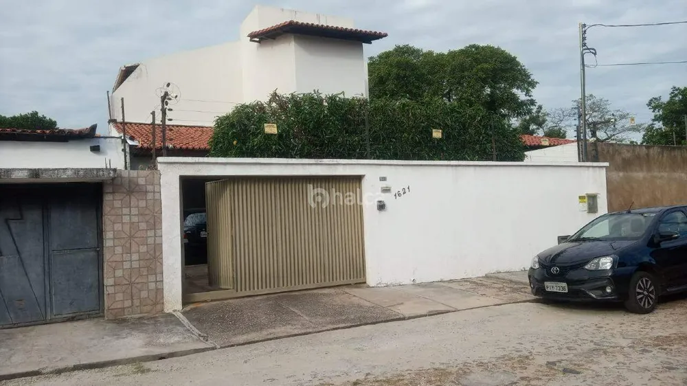 Casa, 3 quartos, 224 m² - Foto 1