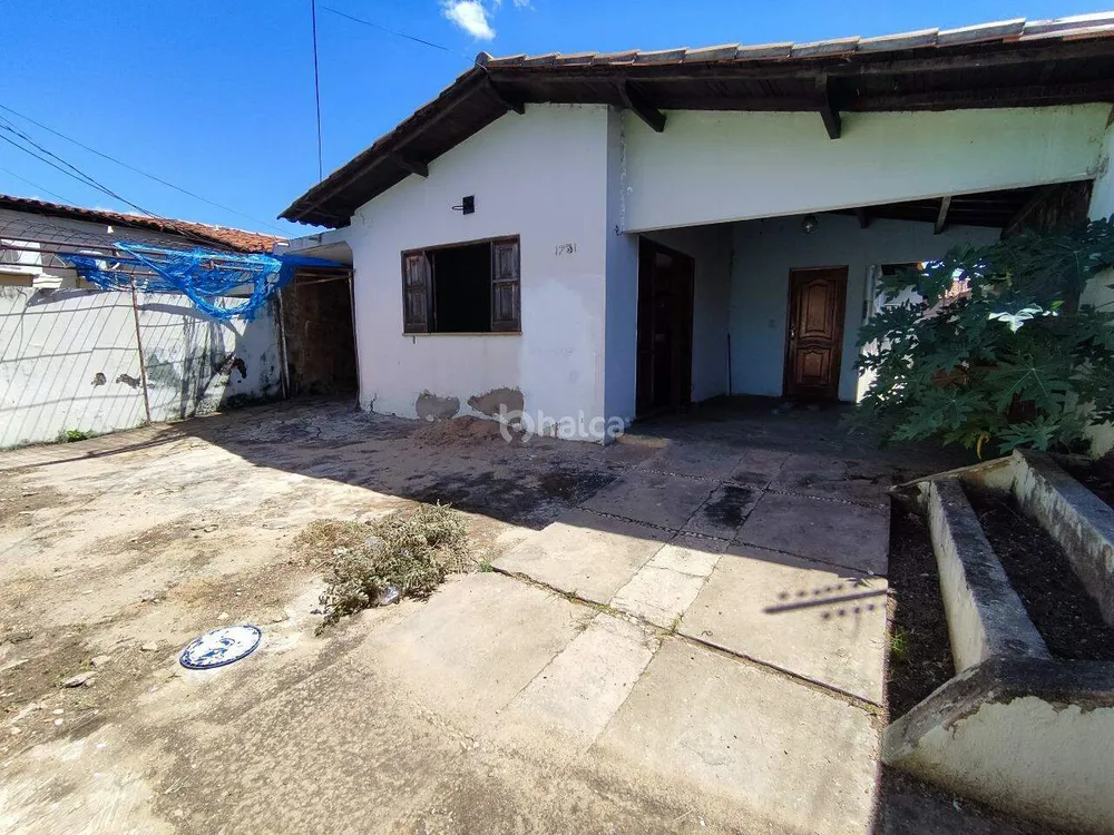 Casa, 3 quartos, 250 m² - Foto 2