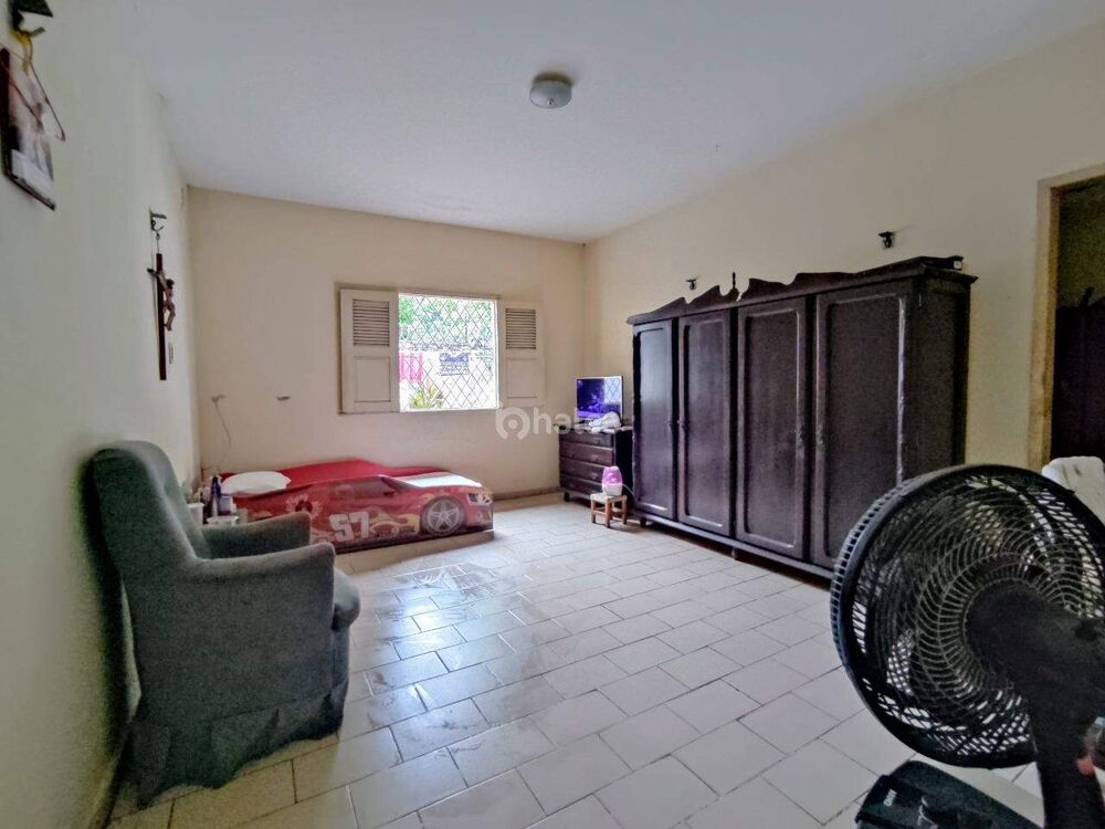 Casa para alugar com 5 quartos, 223m² - Foto 6