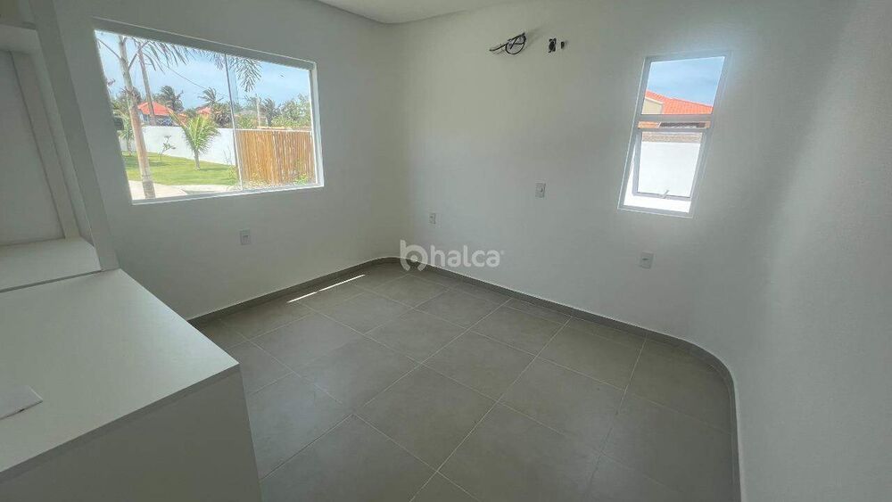 Apartamento à venda com 2 quartos, 71m² - Foto 2