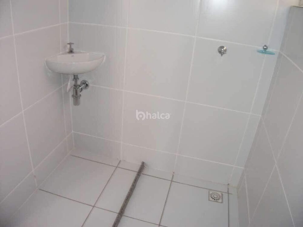 Apartamento para alugar com 2 quartos, 46m² - Foto 3