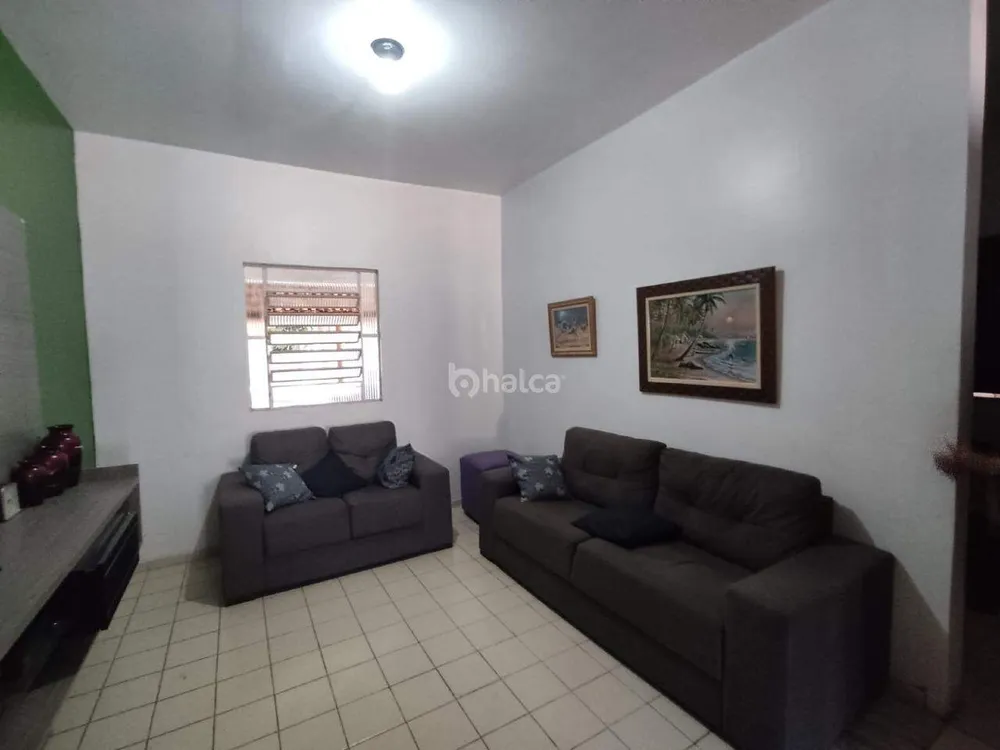 Casa, 3 quartos, 231 m² - Foto 3