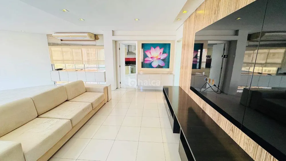 Apartamento, 3 quartos, 200 m² - Foto 2