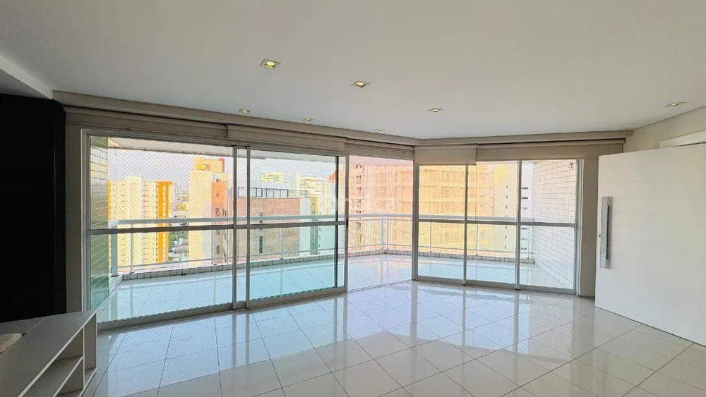 Apartamento, 3 quartos, 200 m² - Foto 4