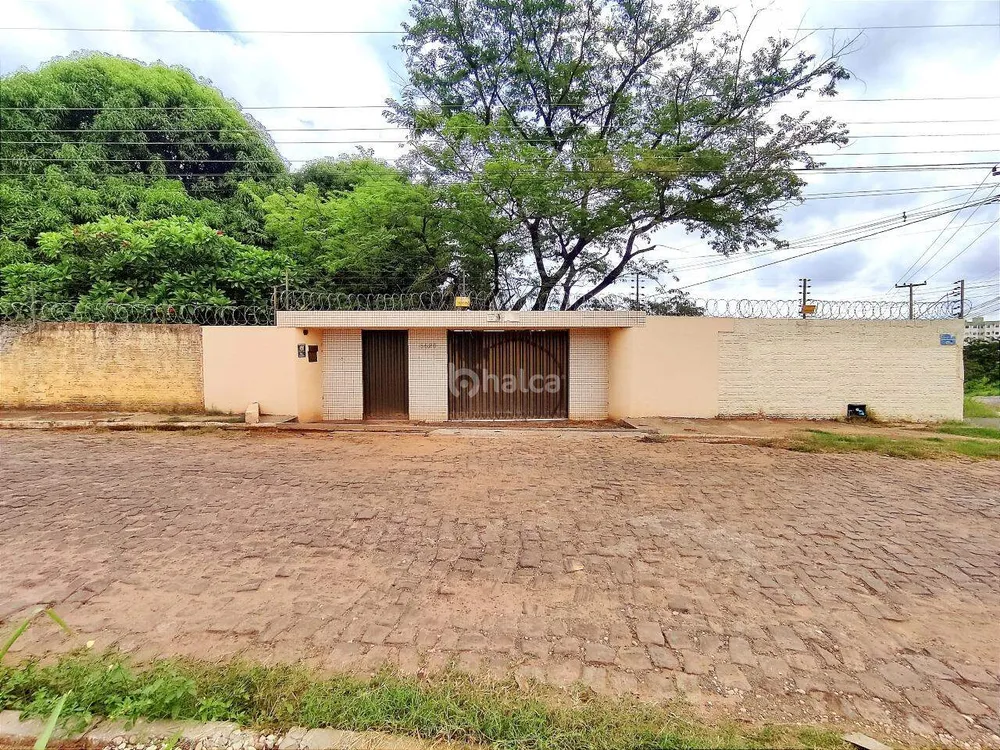 Casa, 3 quartos, 250 m² - Foto 1