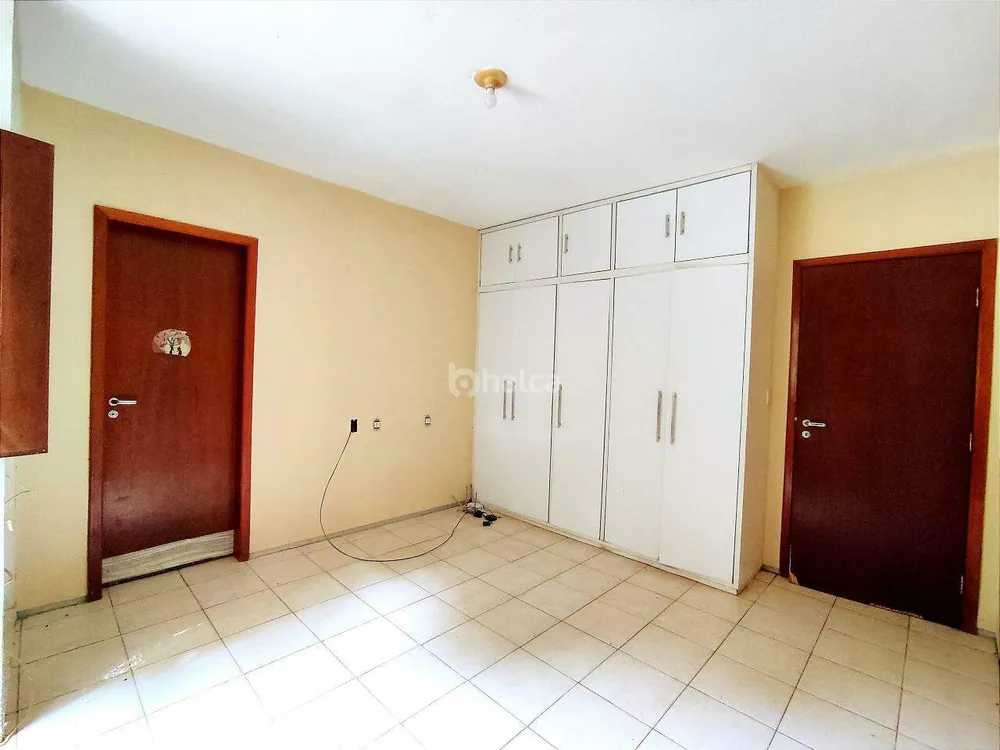 Casa, 3 quartos, 250 m² - Foto 9