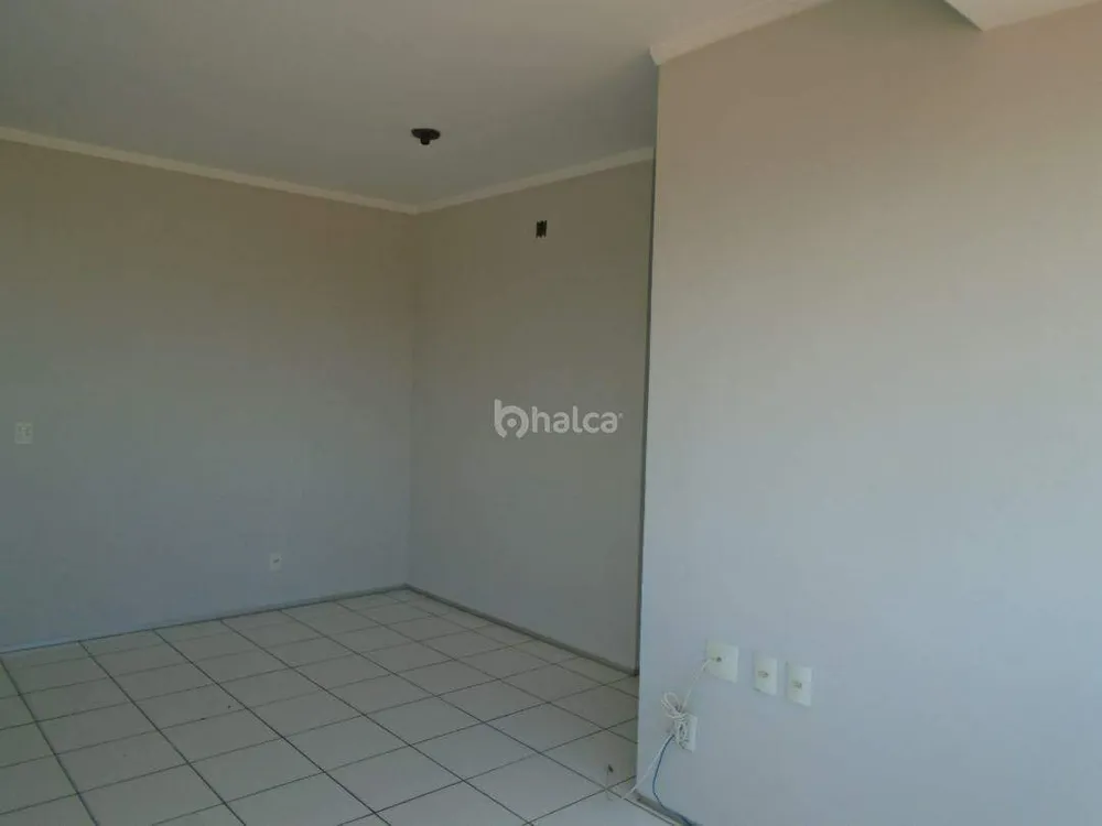 Apartamento, 3 quartos, 77 m² - Foto 2