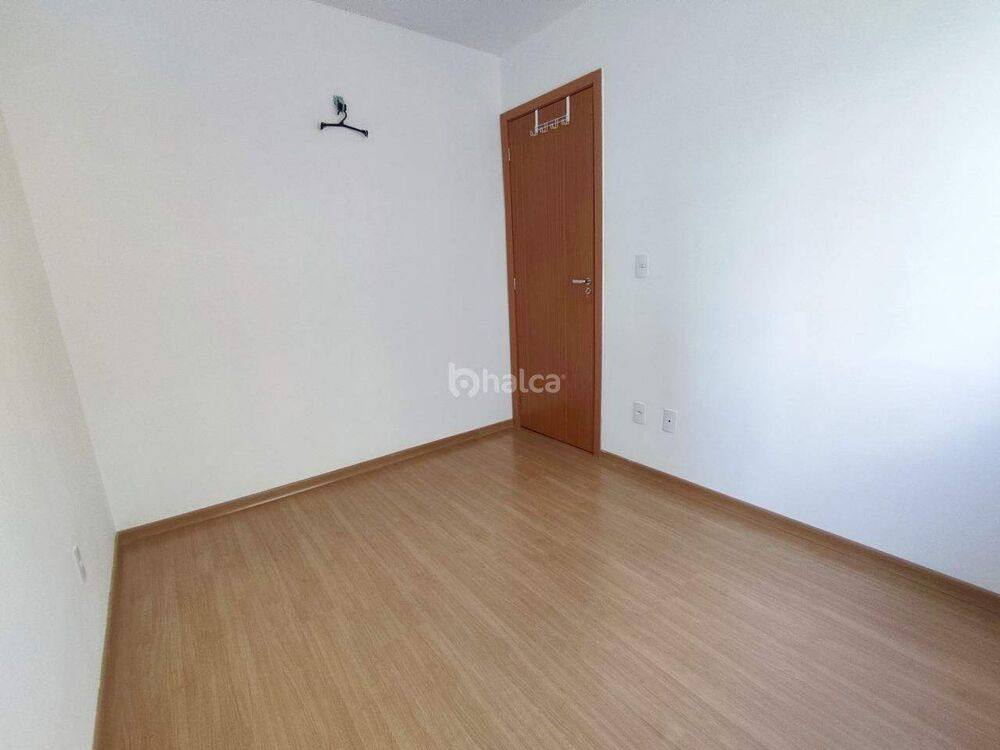 Apartamento para alugar com 2 quartos, 38m² - Foto 2