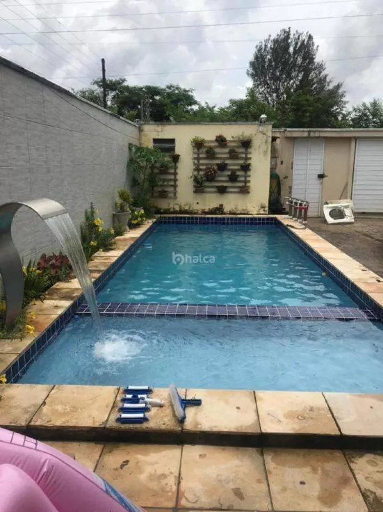 Casa, 4 quartos, 210 m² - Foto 4