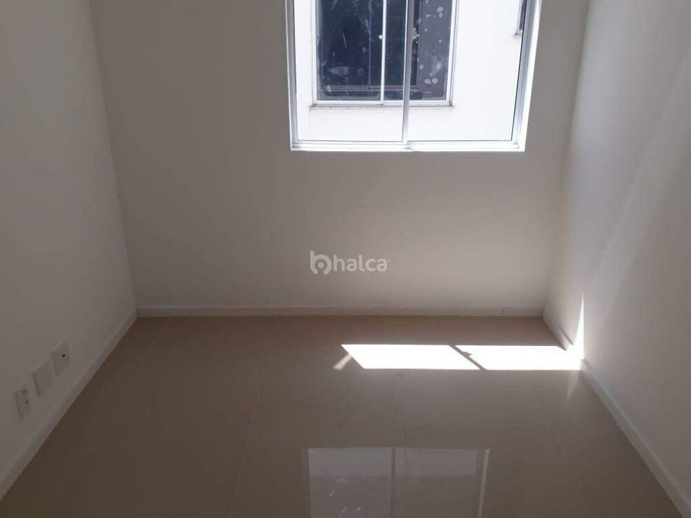 Apartamento à venda com 3 quartos, 68m² - Foto 3