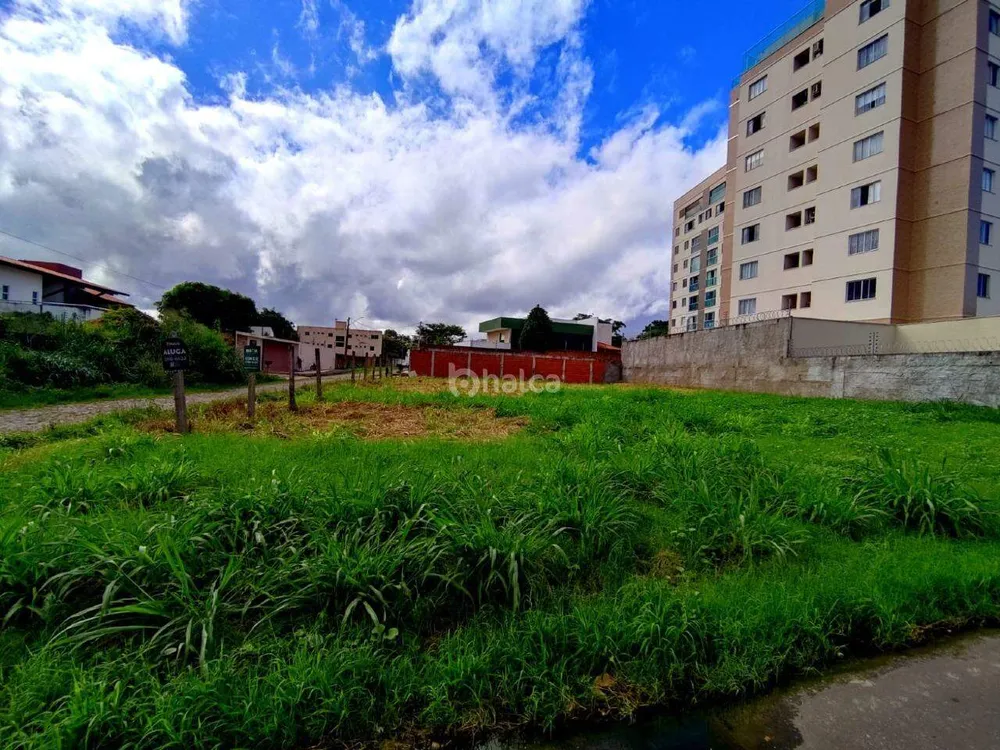 Terreno, 600 m² - Foto 2