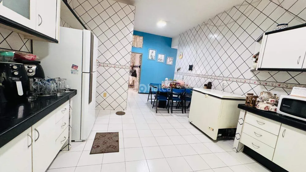 Casa, 6 quartos, 429 m² - Foto 4