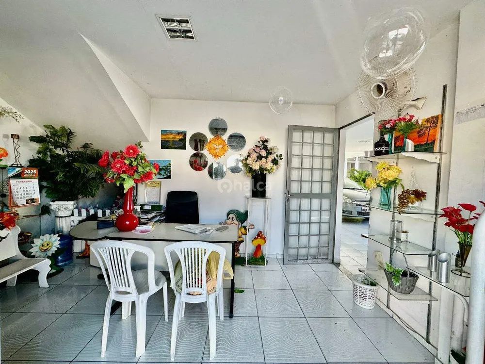Casa, 2 quartos, 600 m² - Foto 2