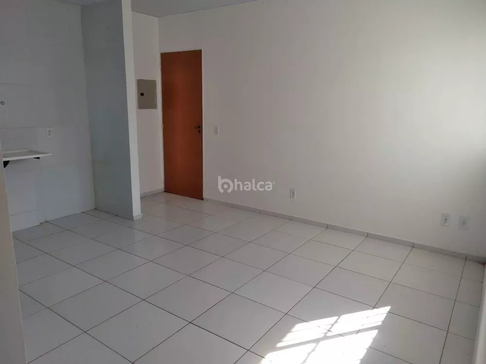 Apartamento à venda com 2 quartos, 46m² - Foto 3