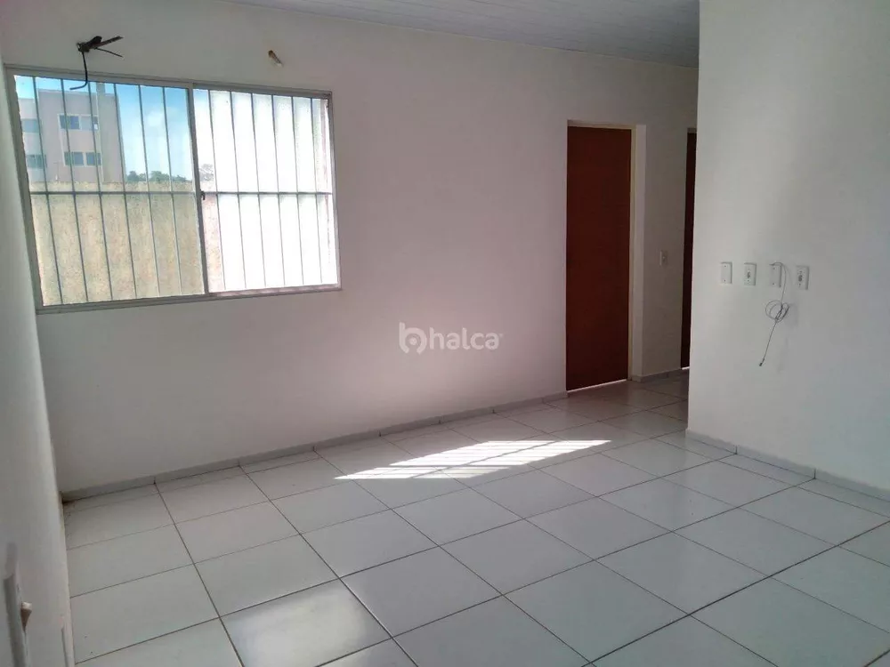 Apartamento à venda com 2 quartos, 46m² - Foto 2