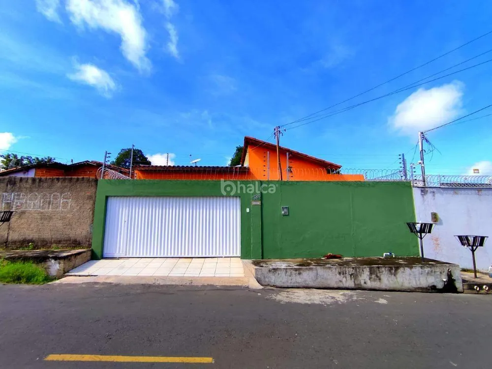Casa, 3 quartos, 170 m² - Foto 1