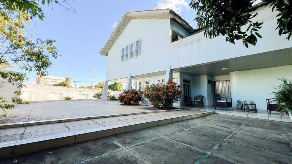 Casa à venda com 5 quartos, 460m² - Foto 4
