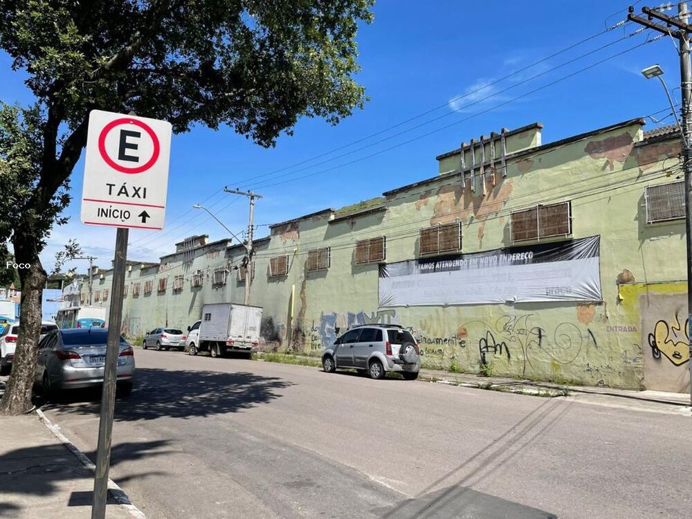 Prédio Inteiro - Foto 1