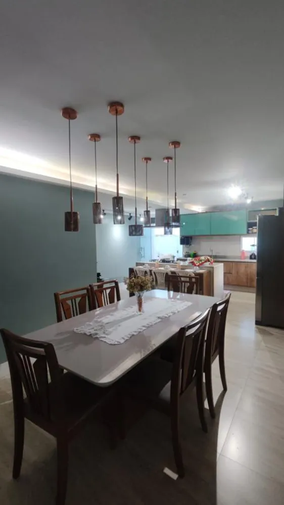 Casa, 3 quartos, 300 m² - Foto 14