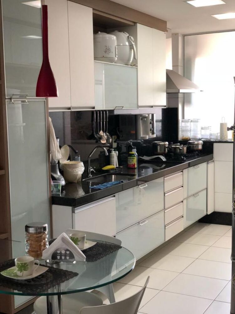 Apartamento para alugar com 3 quartos, 170m² - Foto 13