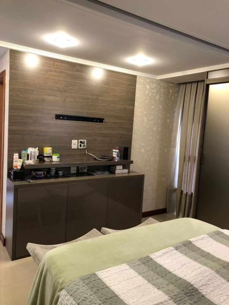 Apartamento para alugar com 3 quartos, 170m² - Foto 12