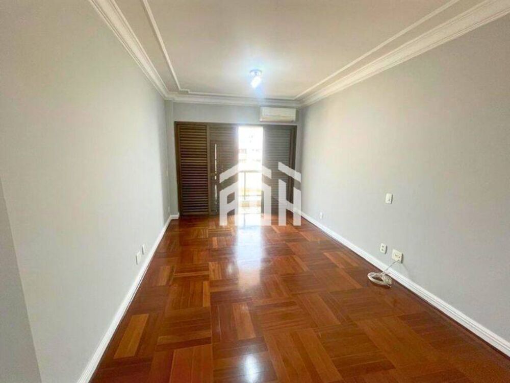 Apartamento para alugar com 4 quartos, 288m² - Foto 4