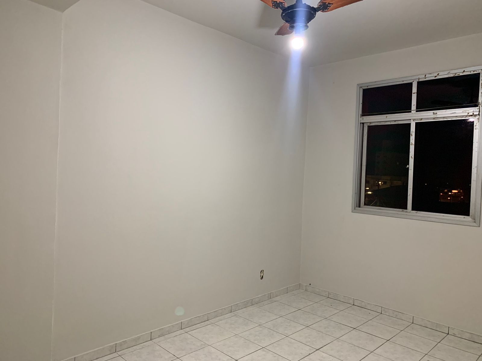 Apartamento para alugar com 4 quartos, 120m² - Foto 12