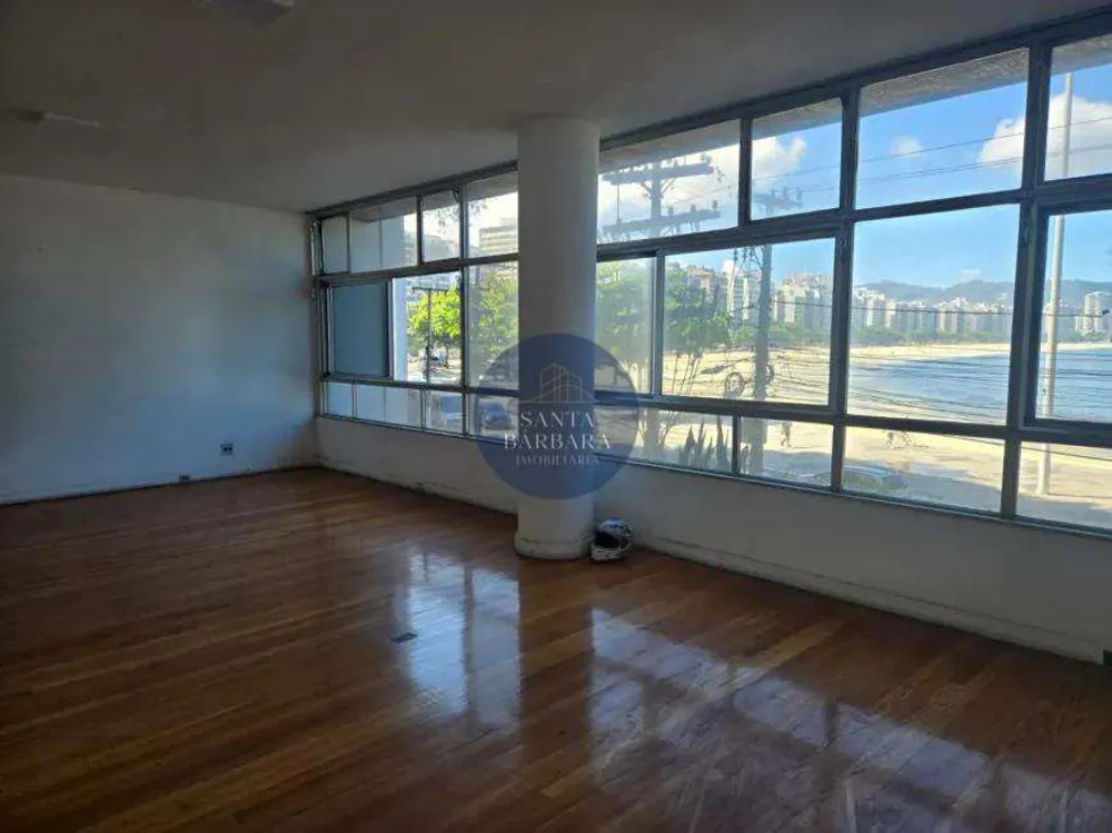 Apartamento, 3 quartos, 242 m² - Foto 2