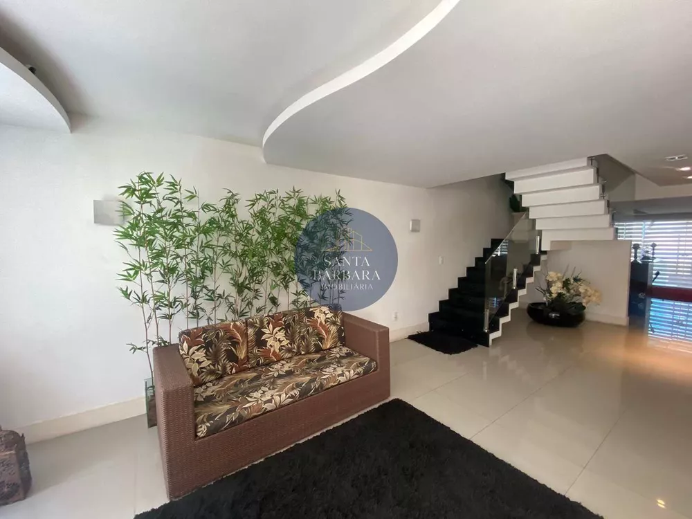 Casa, 5 quartos, 1000 m² - Foto 1