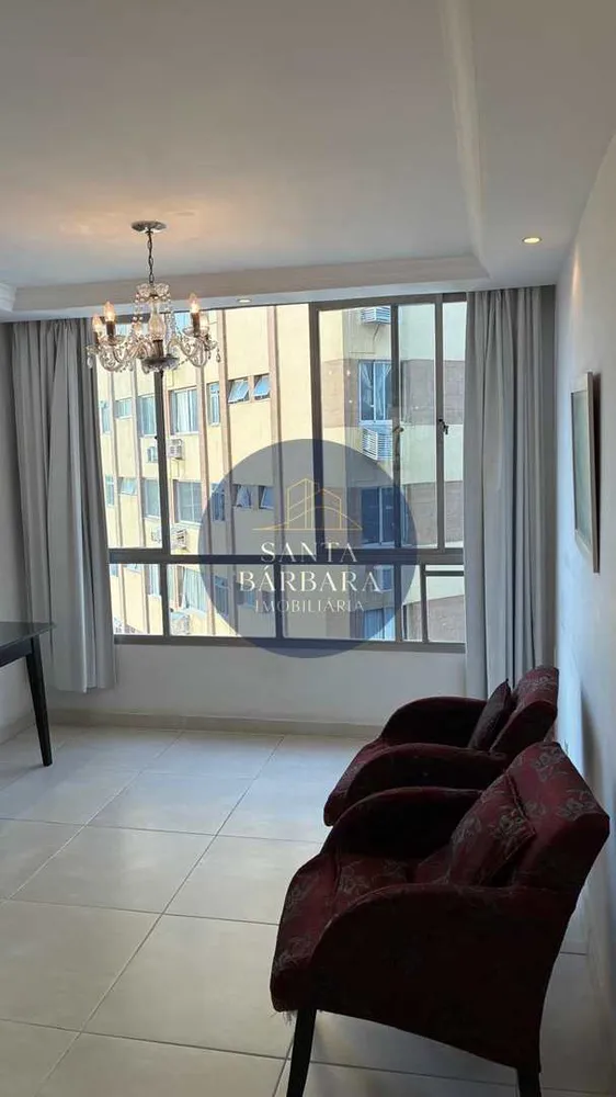 Cobertura, 3 quartos, 210 m² - Foto 2