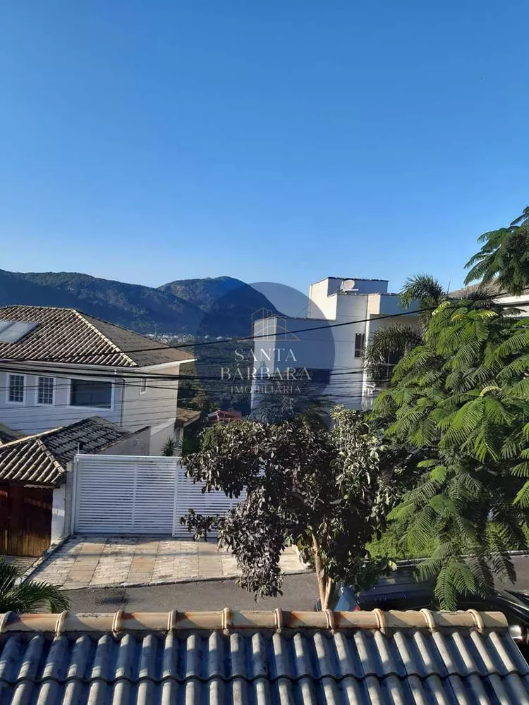 Casa, 3 quartos, 240 m² - Foto 24