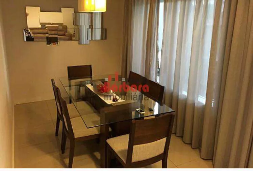 Casa à venda com 3 quartos, 210m² - Foto 3