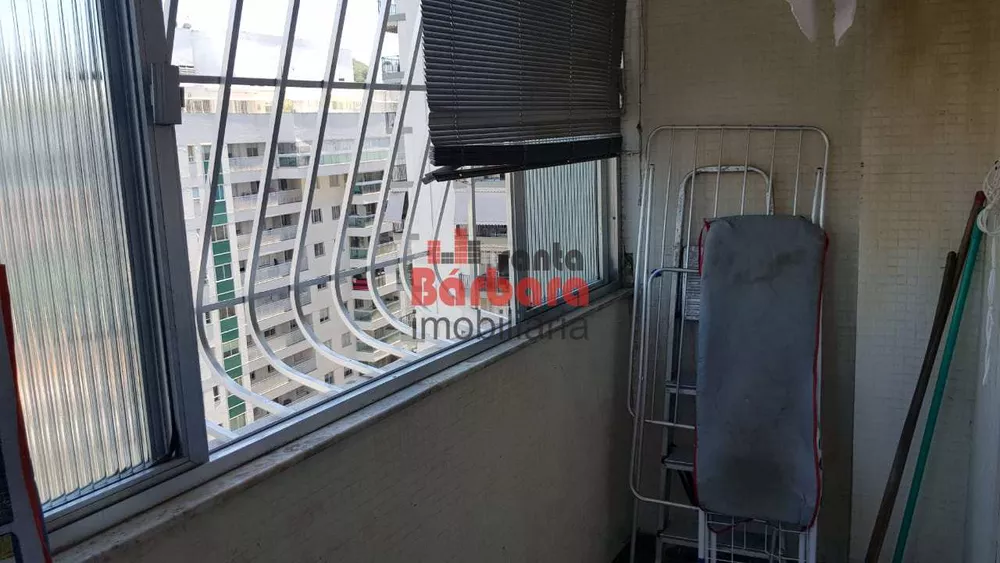 Apartamento à venda com 2 quartos, 80m² - Foto 17