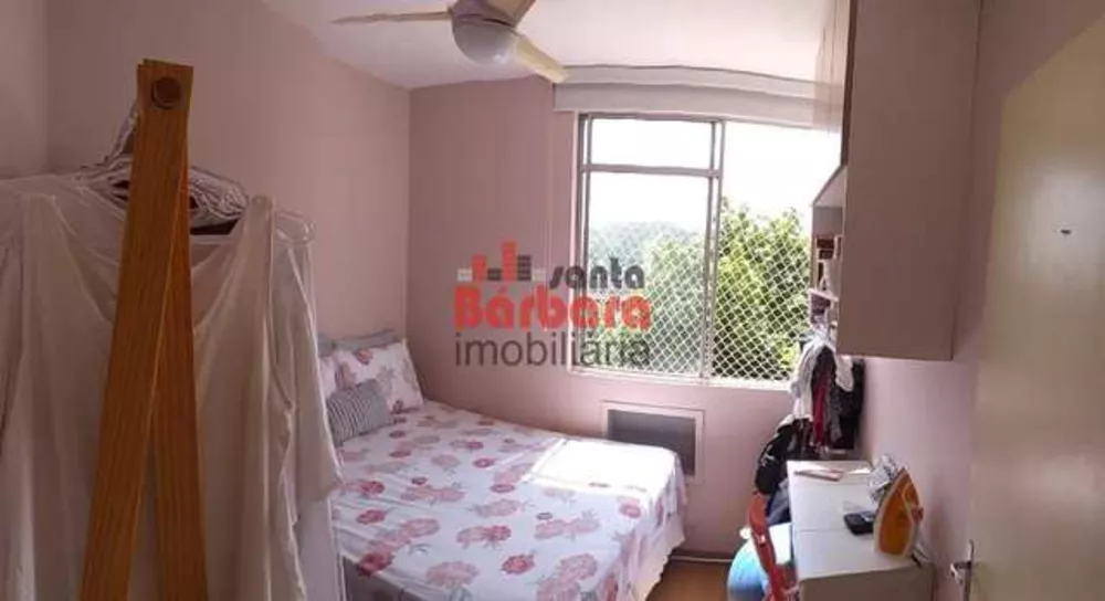 Apartamento à venda com 2 quartos, 72m² - Foto 2