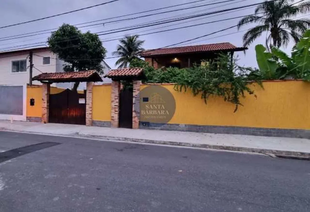 Casa, 4 quartos, 250 m² - Foto 1