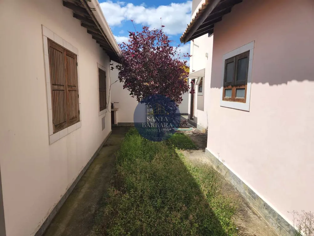 Casa, 3 quartos, 274 m² - Foto 32