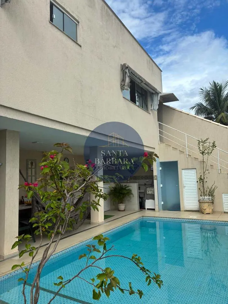 Casa, 4 quartos, 310 m² - Foto 1