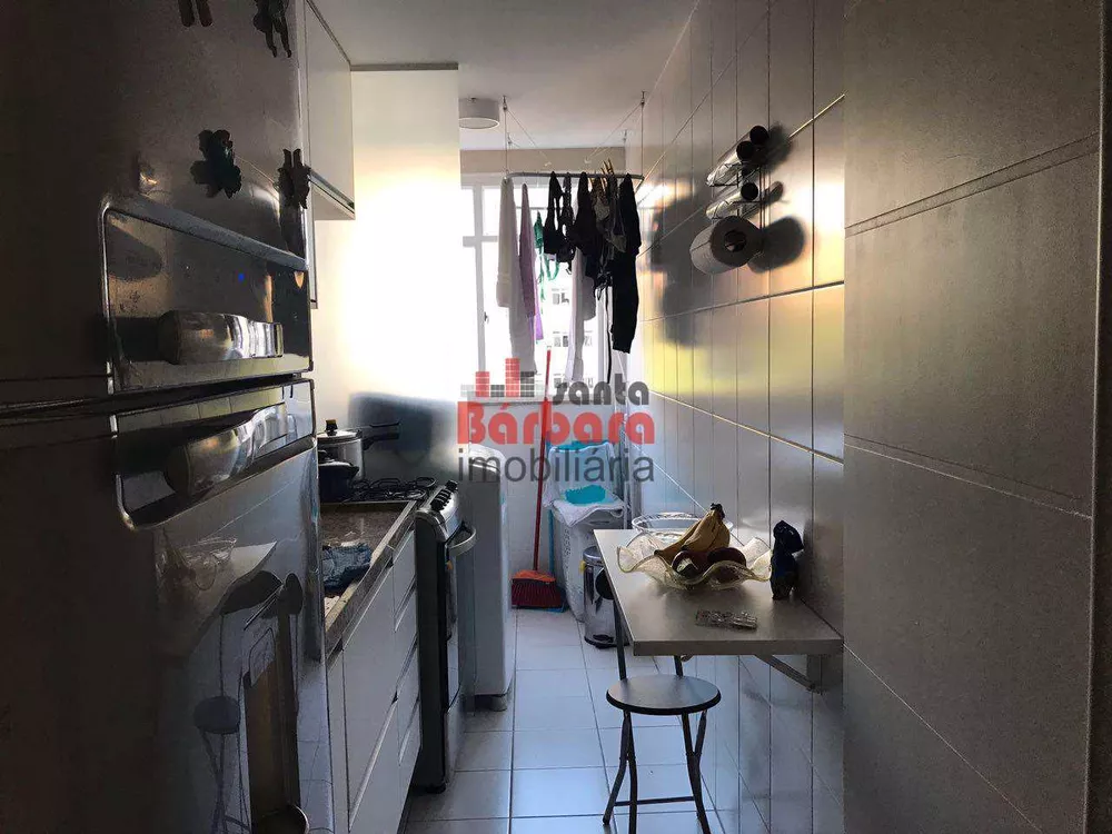 Apartamento à venda com 2 quartos, 85m² - Foto 3