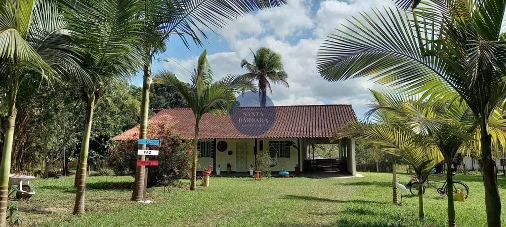 Sítio, 3 quartos, 4000 m² - Foto 1