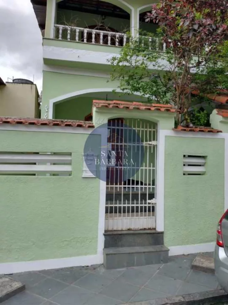 Casa, 3 quartos, 200 m² - Foto 1