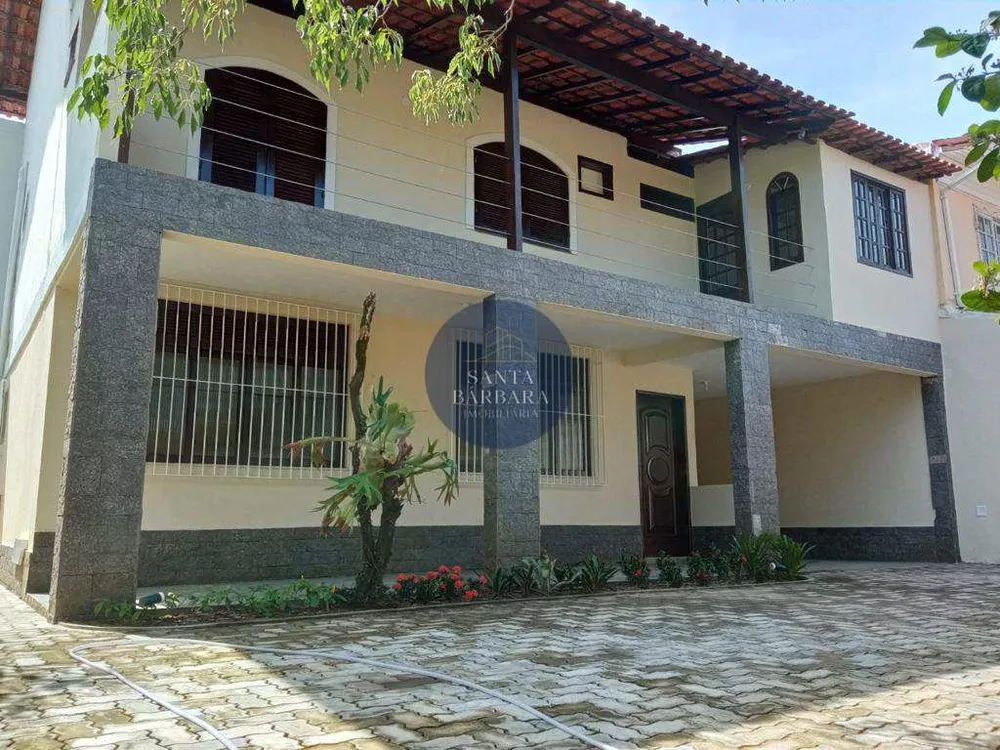 Casa, 5 quartos, 340 m² - Foto 1
